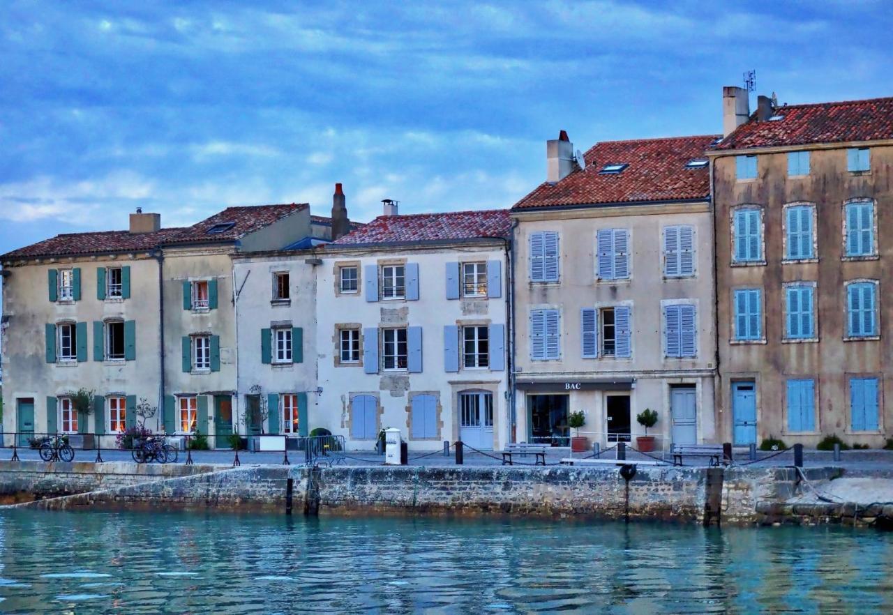 A 150M Du Port De St-Martin-De-Re, Studio Pour 2 Saint-Martin-de-Ré Exteriér fotografie
